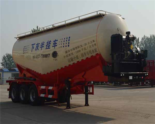下灰半掛車