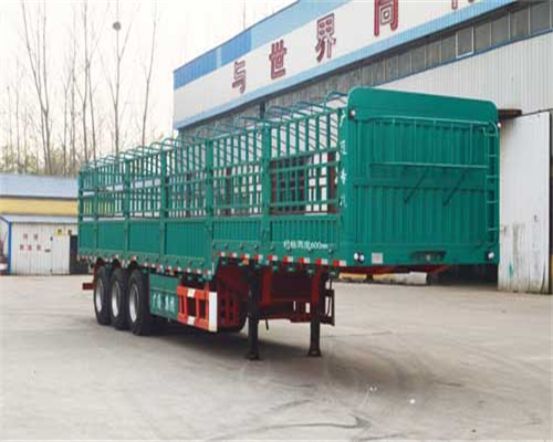 倉柵式運輸半掛車
